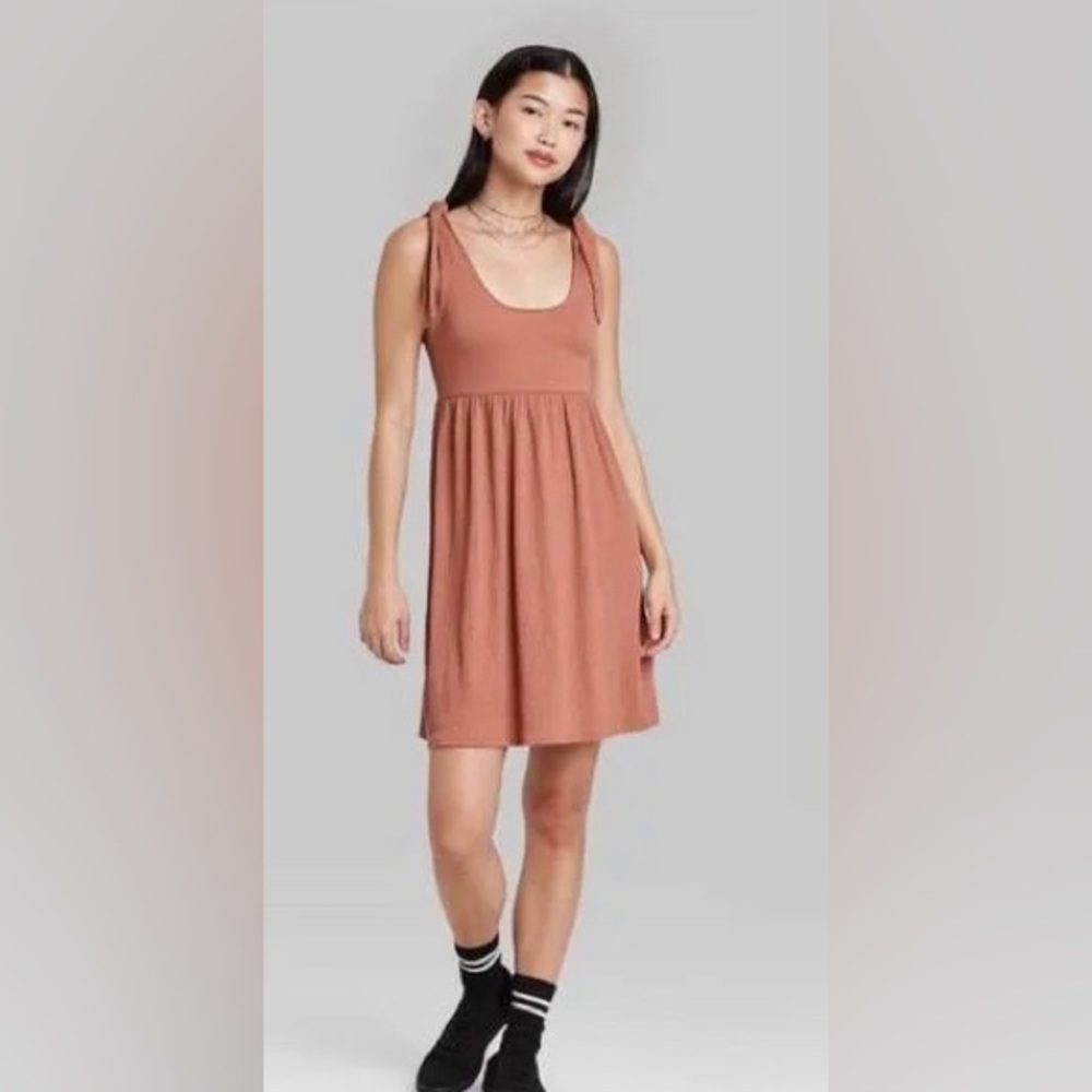 32. NWT Wild Fable Sleeveless Tie Strap Babydoll
Dress- ptp: 16” l: 32”